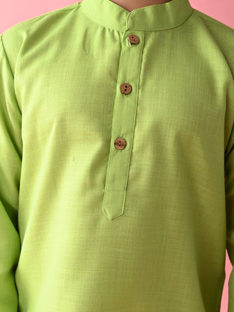 Green plain blended cotton boys-kurta-pyjama