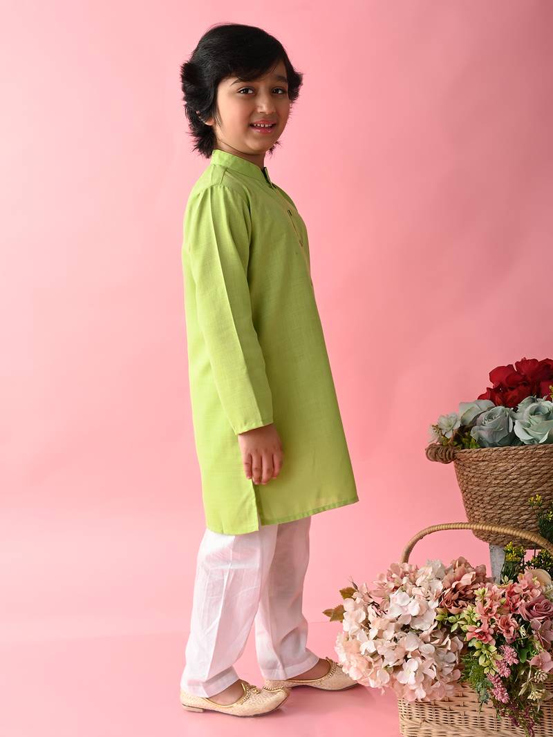 Green plain blended cotton boys-kurta-pyjama