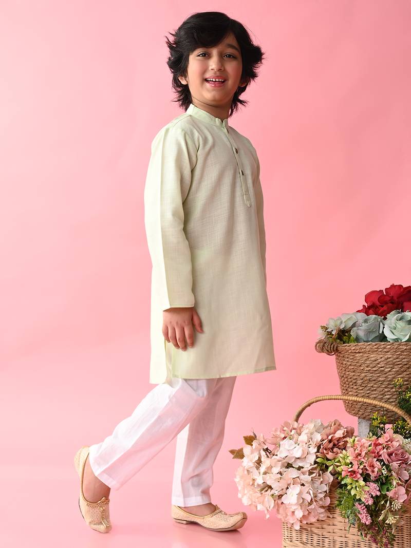 Green plain blended cotton boys-kurta-pyjama