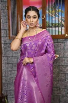 KORAMS DESIGN KANJIVARAM SILK ZARI WOVEN PURPLE FLORAL DESIGN CASUAL WEAR SILK SAREE WITH BLOUSE