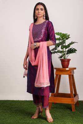 Magenta embroidered art silk ethnic-kurtis 3