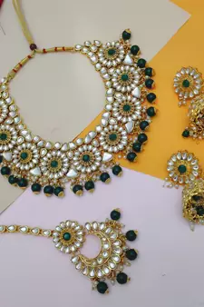 Green designer-jewellery