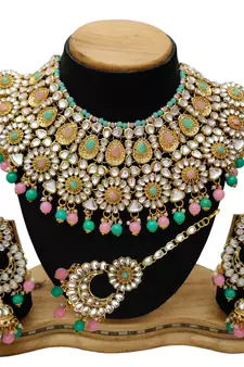 Multicolor designer-jewellery