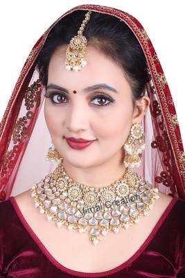 White designer-jewellery 1
