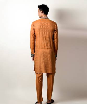 Ishna Multicolor Kurta Set 4