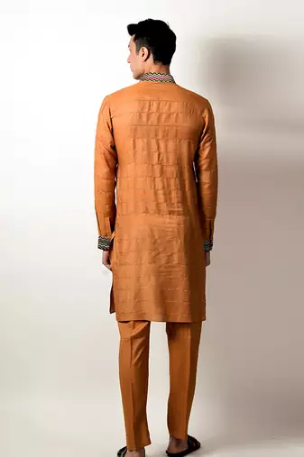 Ishna Multicolor Kurta Set
