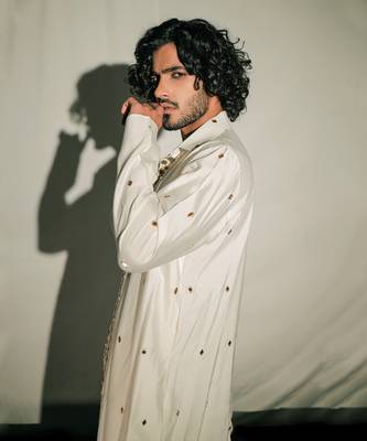 White Chandheri Layered Embroidered Kurta Set 5