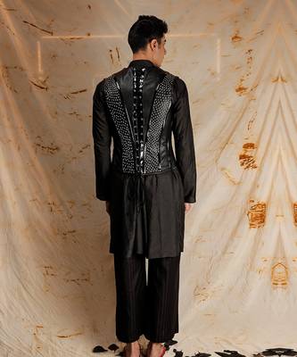 Kavach Black Kurta Set 2