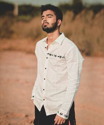 Shadow White Bird Shirt 3