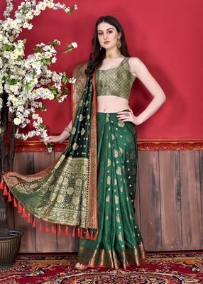 Design Green Katan Silk Weaving Zari Classic Saree With Blouse For Women 1