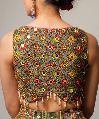 Green Samyuta Lehenga Set 4