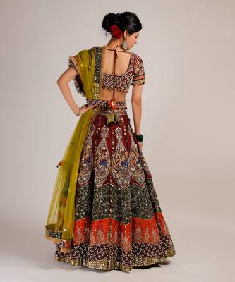 Red Pavitra Bridal Lehenga Set 3