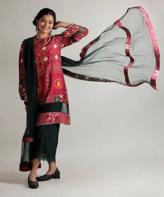 Red Raas Mandal Kurti Set 5