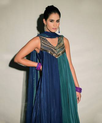 Teal And Dark Blue Fusion Kurta Set 5