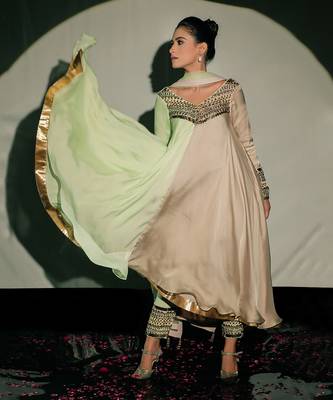 Pastel Green And Beige Fusion Kurta Set 2