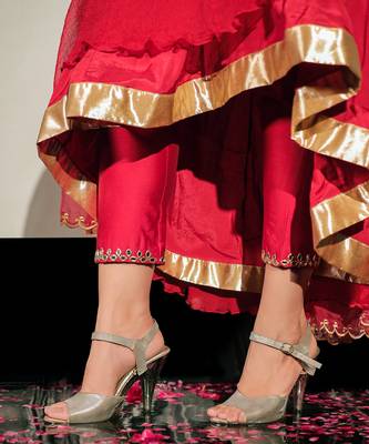 Red Anarkali Set 9