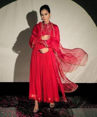 Red Anarkali Set 10