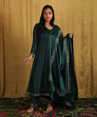 Emerald Green Taby Silk Anarkali Set 2