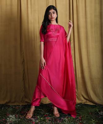 Pink Taby Embroidered Kurta Suit Set 3