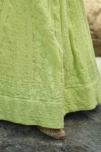 LIGHT GREEN SEQUINS & THREAD EMBROIDERED GEORGETTE FESTIVE BRIDAL WEDDING & PARTY WEAR SEMI STITCHED LEHENGA