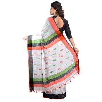 Aishani Collection Embroidered Hand Spun Cotton HandloomSaree with blouse pieces 4