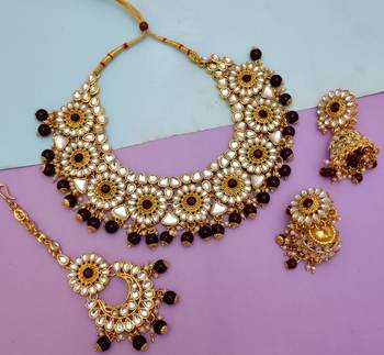 Maroon designer-jewellery 2