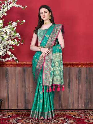 Korams Design Teal Katan Silk Weaving Zari Classic Saree With Blouse for women 3