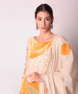 Ivory & Mustard Organic Cotton Kurta Set 6