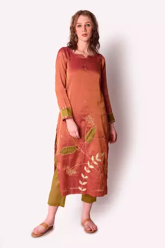 Dead Rose Tissue Kurta Set