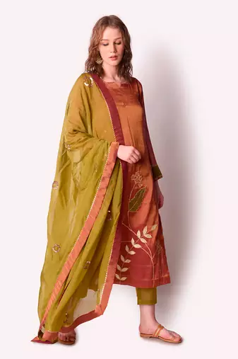 Dead Rose Tissue Kurta Set