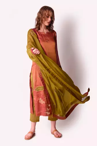 Dead Rose Tissue Kurta Set