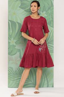 Maroon embroidered viscose rayon long-dresses