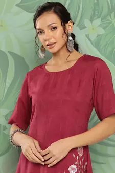 Maroon embroidered viscose rayon long-dresses