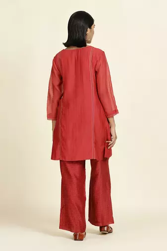 Red Kurti Set