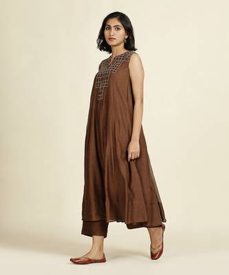 Brown Flared Kurti Set 3