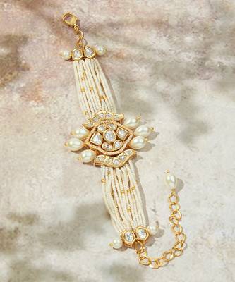 Classic White Pearls Polki Bracelet 2