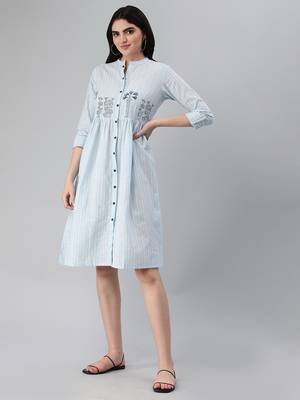 Blue printed cotton short-dresses 3