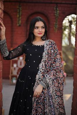 Black thread embroidery faux georgette salwar 2