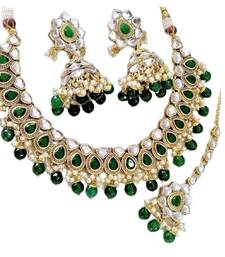 Green designer-jewellery