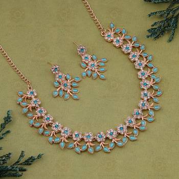 Multicolor pearl necklaces 2