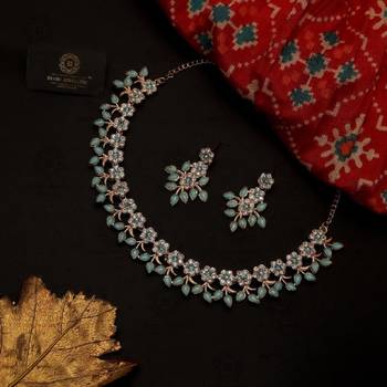 Multicolor pearl necklaces 3