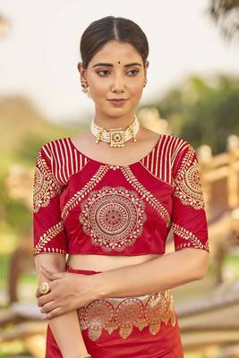 Red woven banarasi silk saree with blouse 4