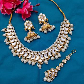 White necklace-sets 1