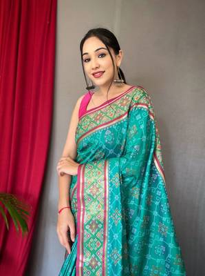  Patola Silk Rama Weavind Jacquard Rich Pallu Saree 2