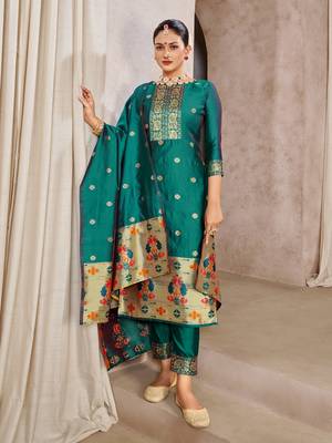 Amazing Paithani Woven Rama Colour Tapeta Silk Salwaar Kameez 1