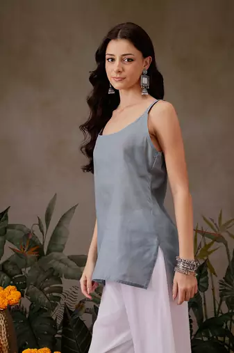Hand Crafted Grey Georgette Lucknowi Chikankari Indian Women Straight Short Kurti