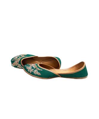 Olive Humming Bird Juttis 1