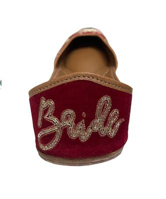Maroon Jharoka Juttis 2