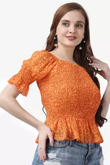 Popwings Women Casual Georgette Smocking Printed Crop Top