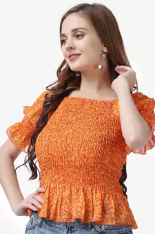 Popwings Women Casual Georgette Smocking Printed Crop Top